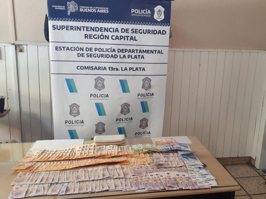 Un delincuente se fue a comprar zapatillas al Nike de City Bell, lo reconocieron y quedó detenido