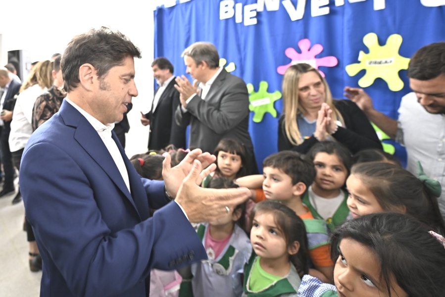 Kicillof: “Hemos invertido como pocas veces en la historia de la Provincia para mejorar nuestra infraestructura escolar”