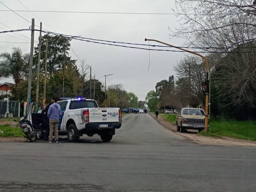 Un choque dejó como herido a un motociclista en La Plata