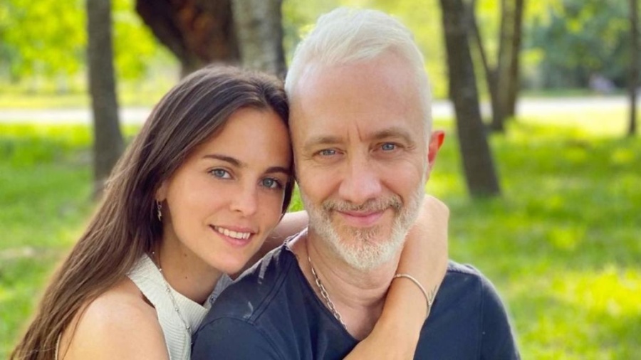 Andy Kusnetzoff presentó su nuevo hijo con Flor Suárez: ”La vida son momentos”