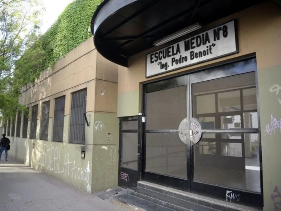 Una escuela de La Plata hará un abrazo simbólico exigir estufas en medio del frío