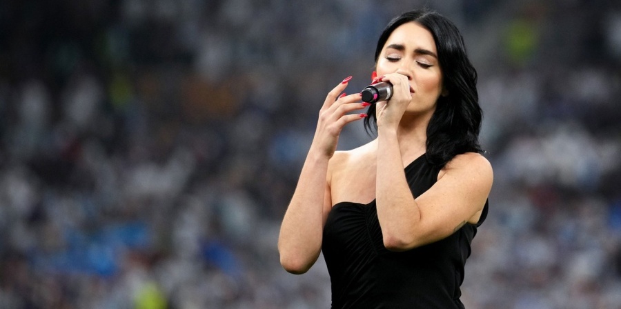 Los famosos felicitaron a Lali por su versión del Himno