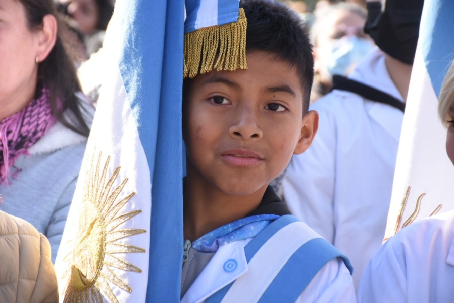 Más de 2500 alumnos platenses realizaron su promesa a la bandera