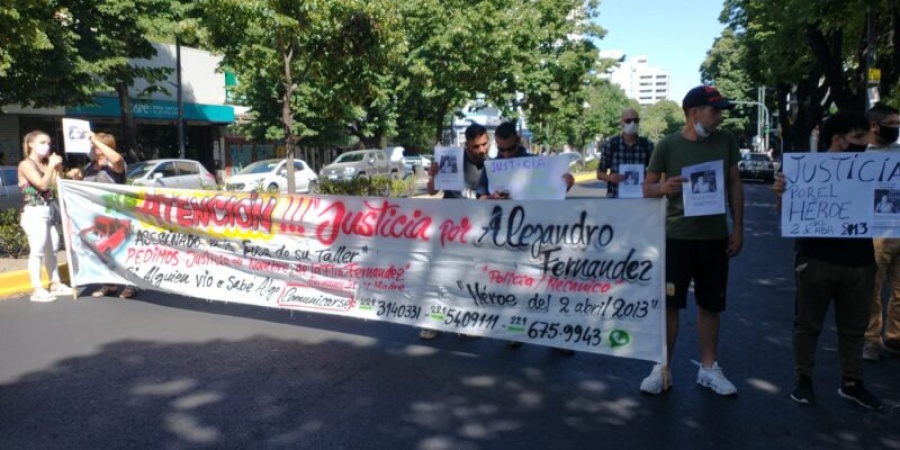 El descargo de la familia de Alejandro Fernández, el mecánico ”héroe” asesinado en La Plata: ”La familia busca justicia”