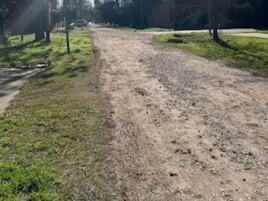 Vecinos de la calle 488 reclaman por una obra inconclusa que dejó una calle intransitable