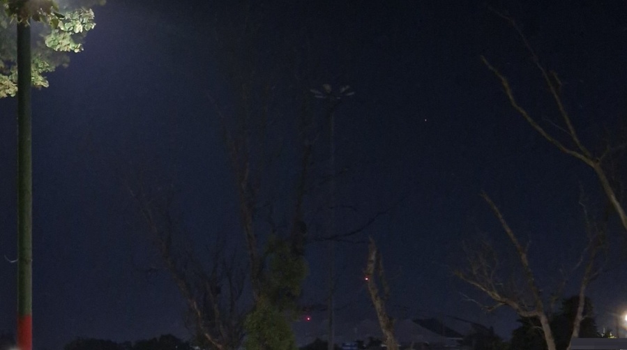 Vecinos reclamaron por falta de iluminación sobre avenida 32