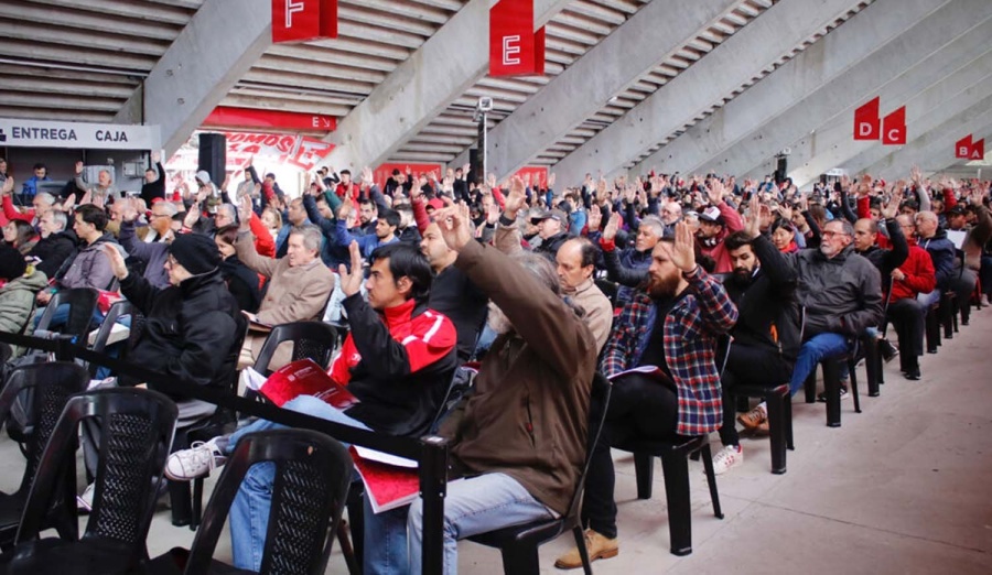 El acuerdo millonario se dilata y crece la incertidumbre: ¿Cuáles son las posturas internas y qué podría pasar en Asamblea?