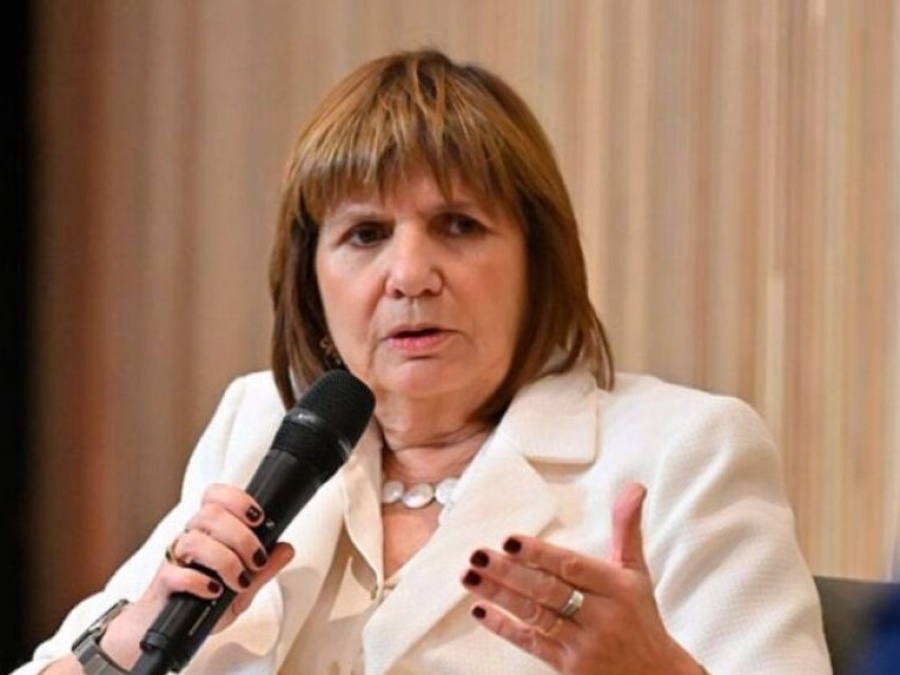 Patricia Bullrich fue sometida a una cirugía de tiroides en el Hospital de Clínicas