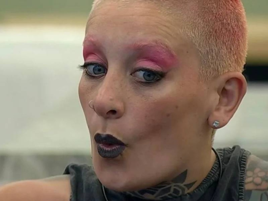 El sorpresivo beso de Furia con otra participante en Gran Hermano: ”Que linda boquita”