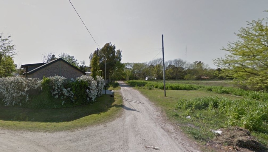 Mientras estaba de camino a su trabajo en La Plata un hombre fue reducido por dos motochorros