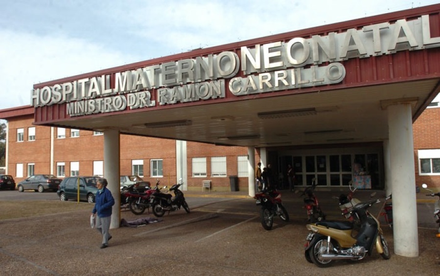 Encontraron un feto en una cámara séptica en el mismo hospital donde fallecieron varios bebés