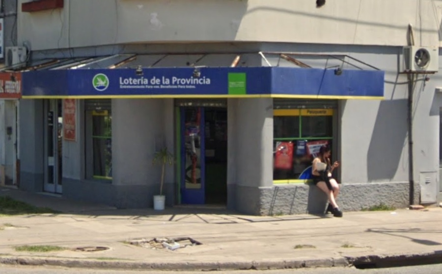 Esperaba ser atendido, se descompensó y murió en el interior de una agencia de Lotería en Villa Elvira: tenía 83 años