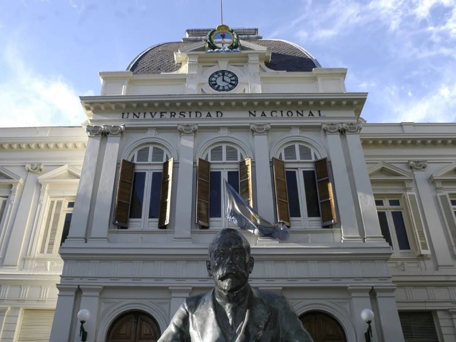 Docentes de la UNLP también se adherirán al paro de este jueves