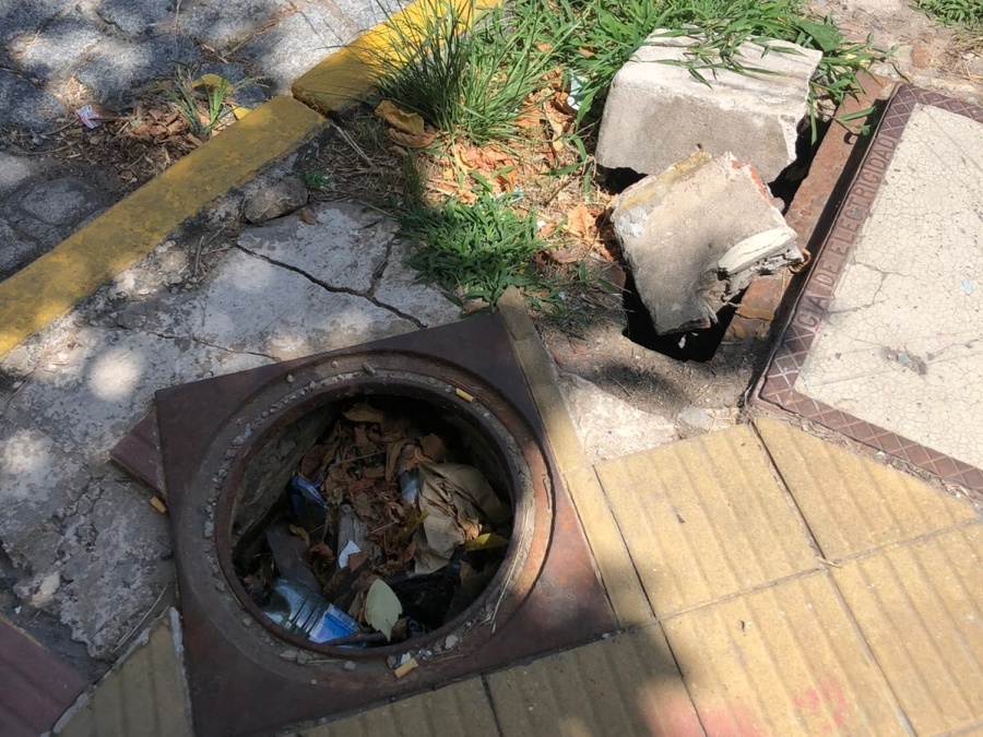 En 4 y 44: ”Esta rota justo la esquina, es un peligro”