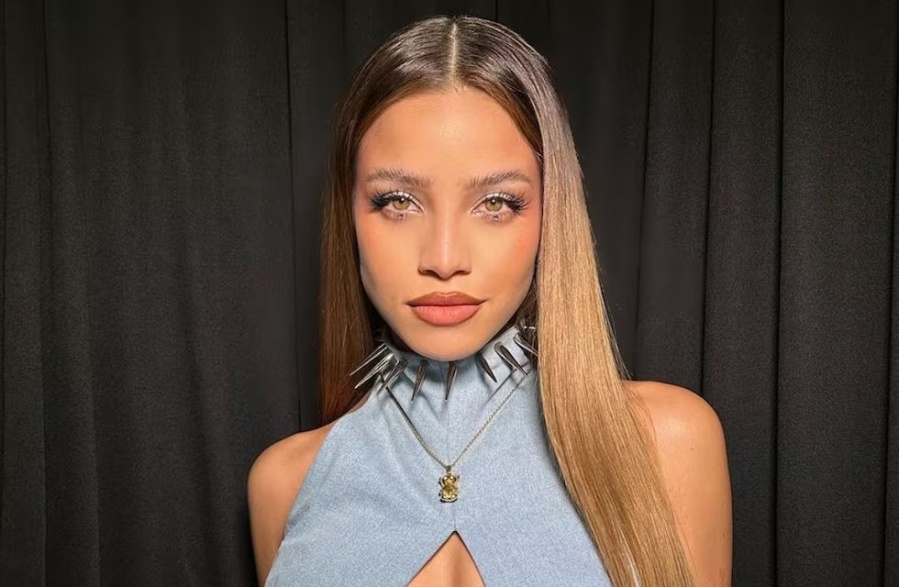 Emilia Mernes anunció que abandona la Argentina para mudarse a otro país