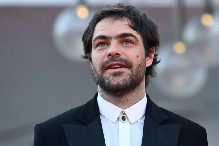 Peter Lanzani dirigirá y protagonizará la película biográfica de un ícono del rock nacional