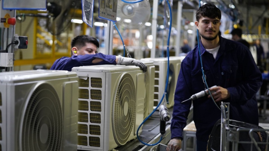 Se profundizó la caída de la actividad: la industria se desplomó 20% y la construcción se hundió 35% en junio