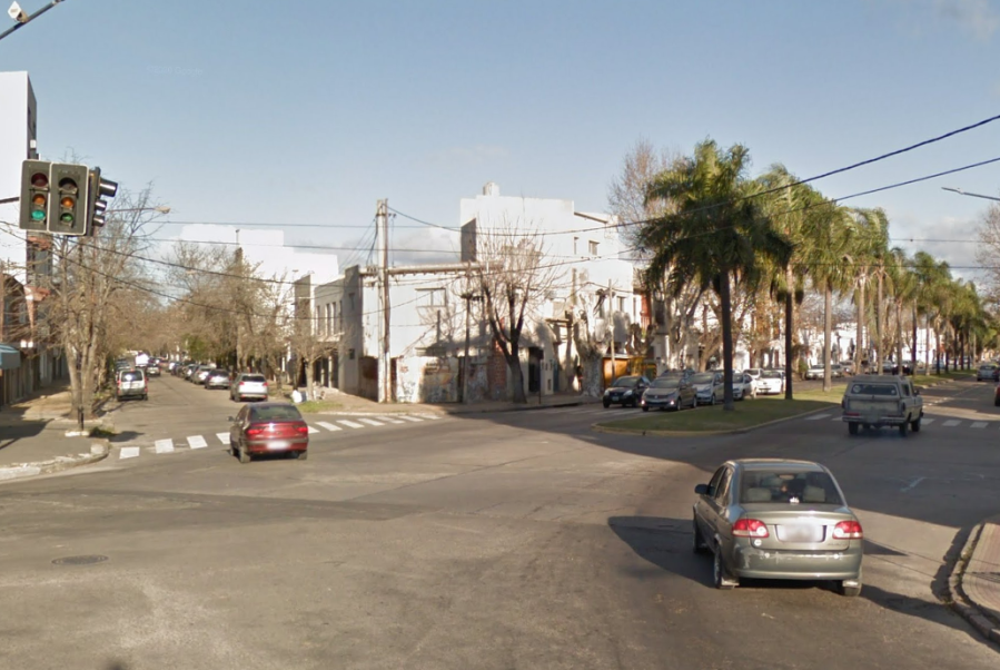 En la zona de Parque Castelli piden por el arreglo de luminarias