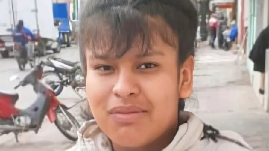 Una joven de 16 años desapareció mientras iba a la escuela y apareció asesinada a golpes