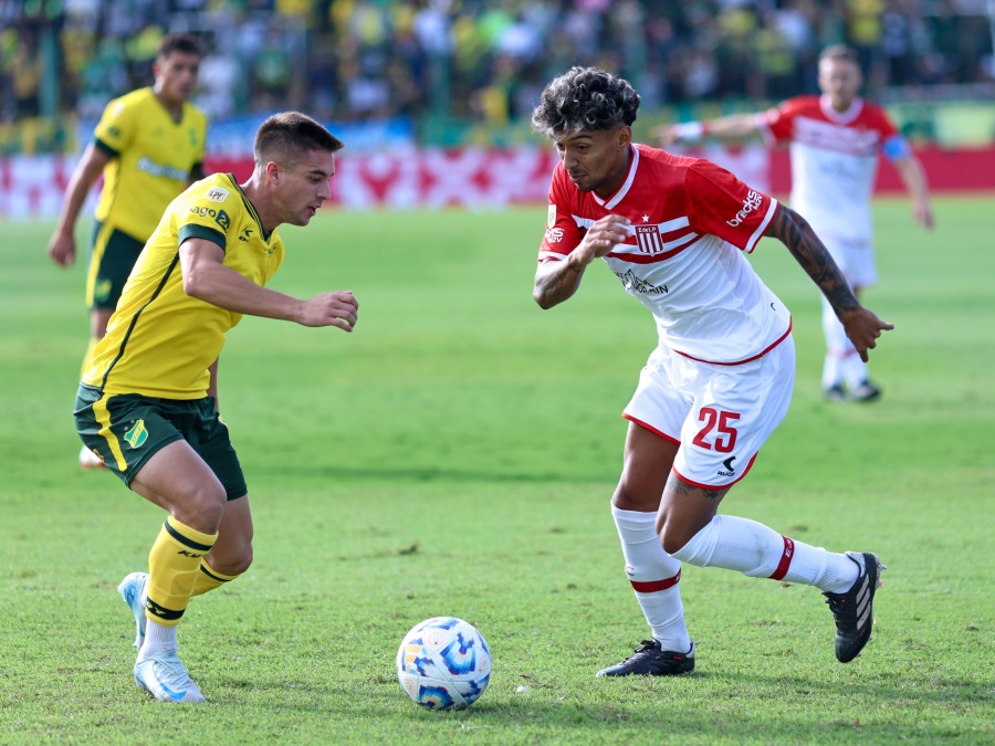 Estudiantes voló bajo en Varela y perdió el invicto
