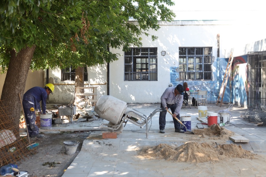 La Provincia y el Municipio licitan obras para la restauración de 120 establecimientos en La Plata: Una por una