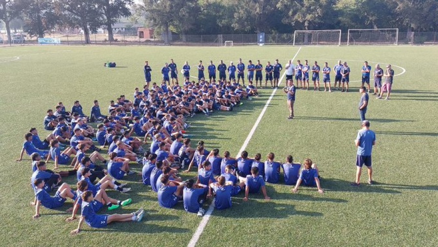 Gimnasia se aseguró a una persona clave de la fábrica de jugadores