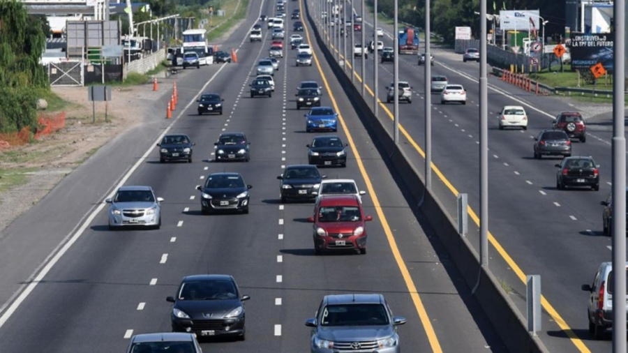 Esta noche vuelve a cerrar el empalme de Autopista Buenos Aires - La Plata con la 25 de Mayo