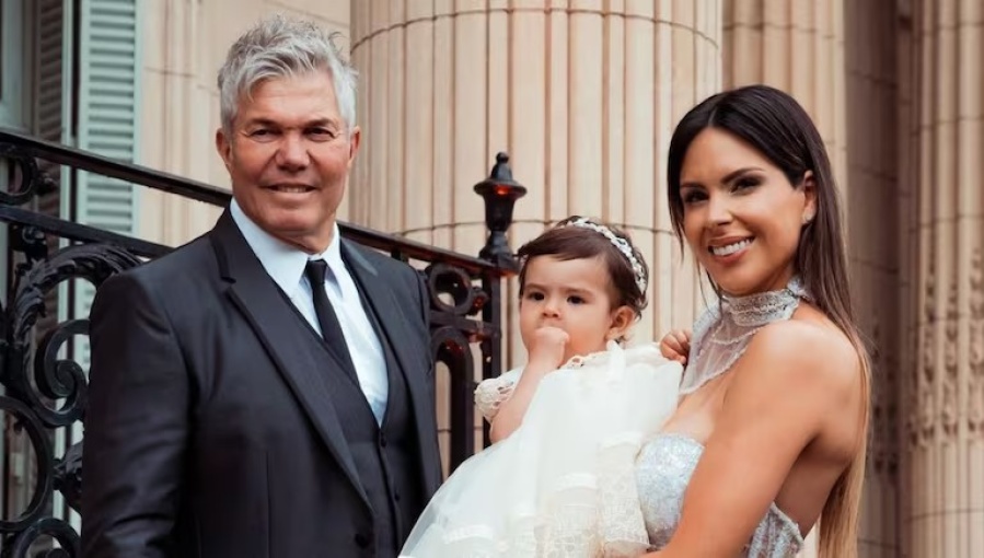 Fernando Burlando celebró sus 60 años con amigos y un espectacular show en vivo