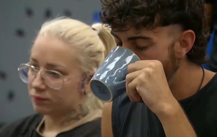 Ulises se tentó con la mala onda de La Tana Katia en la coreo de Gran Hermano y casi escupe el té por un terrible comentario