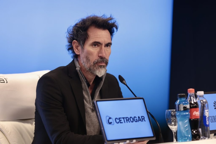 De villano a héroe y con la guardia alta: ¿Por qué la Liga distinguió a Domínguez y qué índices lo avalan con los arbitrajes?