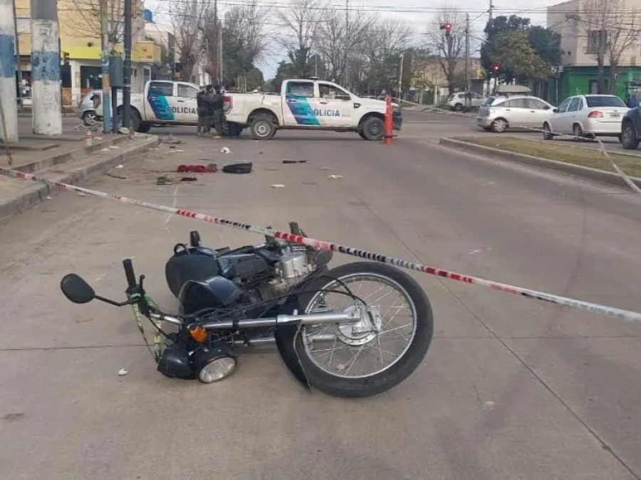 Una persecución terminó con dos detenidos tras resistirse a la autoridad y sufrir un accidente en La Plata