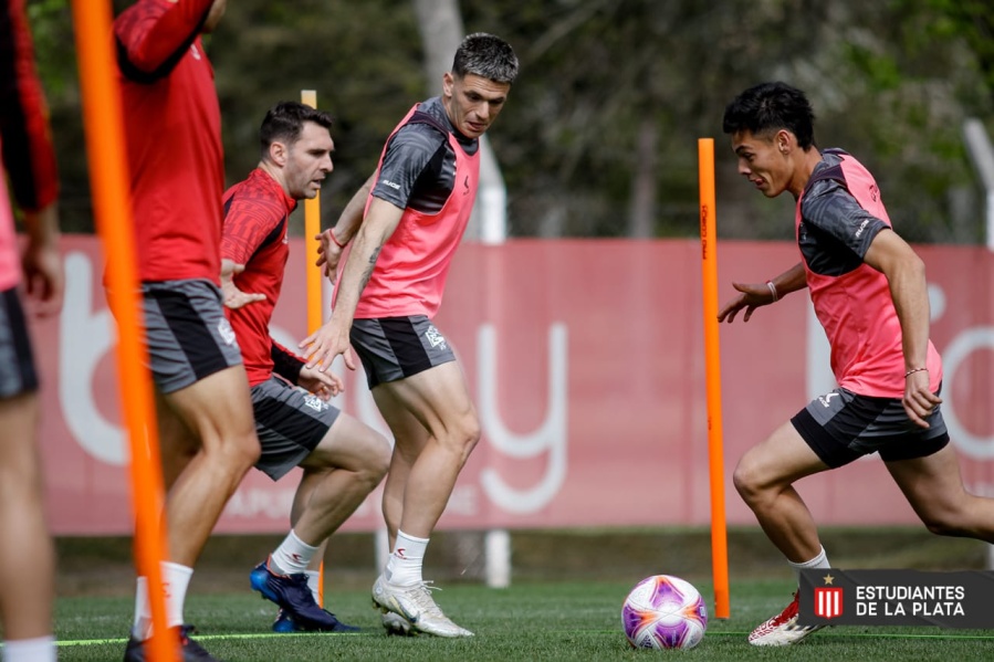 Quatrocchi juega fuerte: Nuevo esquema y muchos cambios para visitar a River