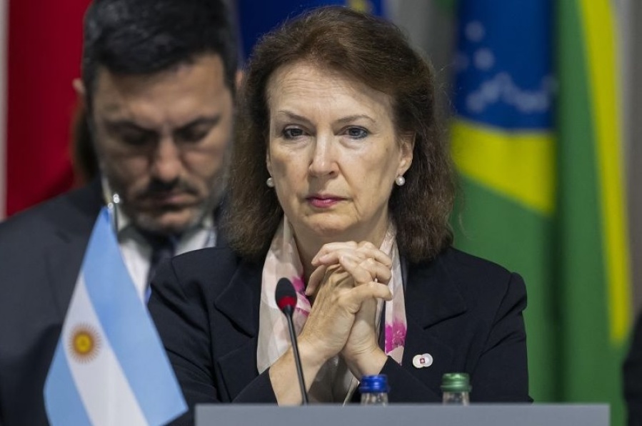 Milei echó a Diana Mondino por votar a favor de Cuba