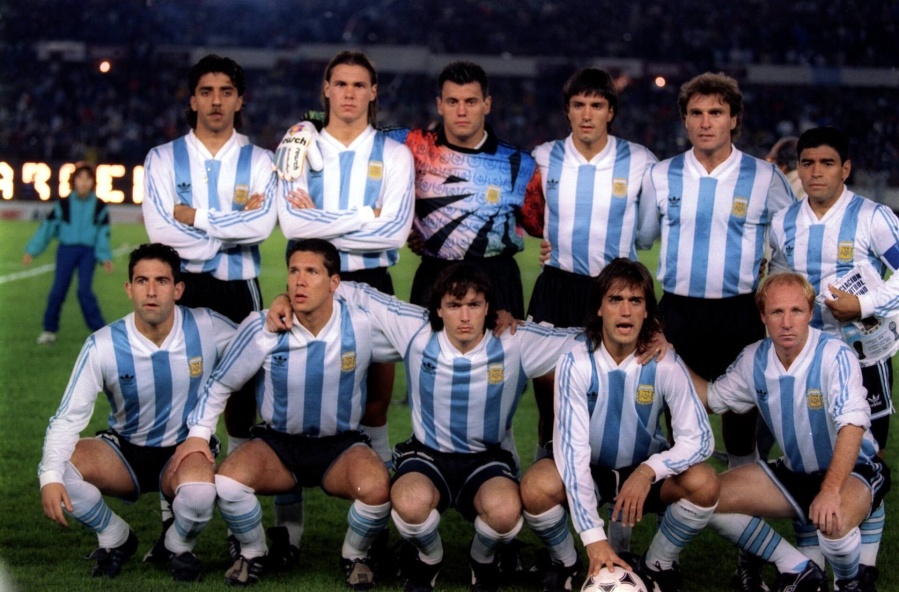 Una gloria de la Selección Argentina le sugirió a un ex Pincha que se retire del fútbol