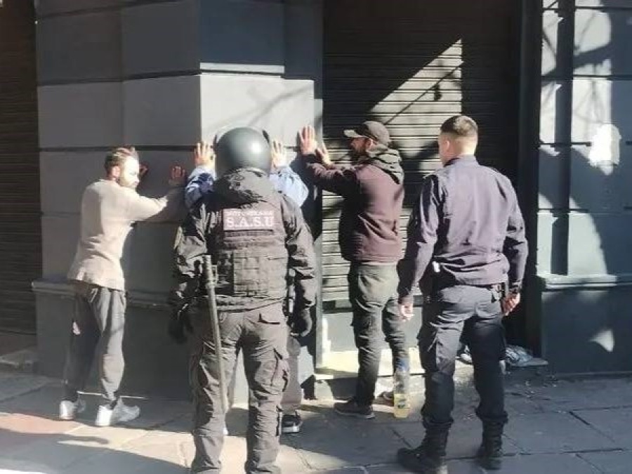 Realizaron operativos contra “trapitos” en La Plata y ya detuvieron a más de 20 personas