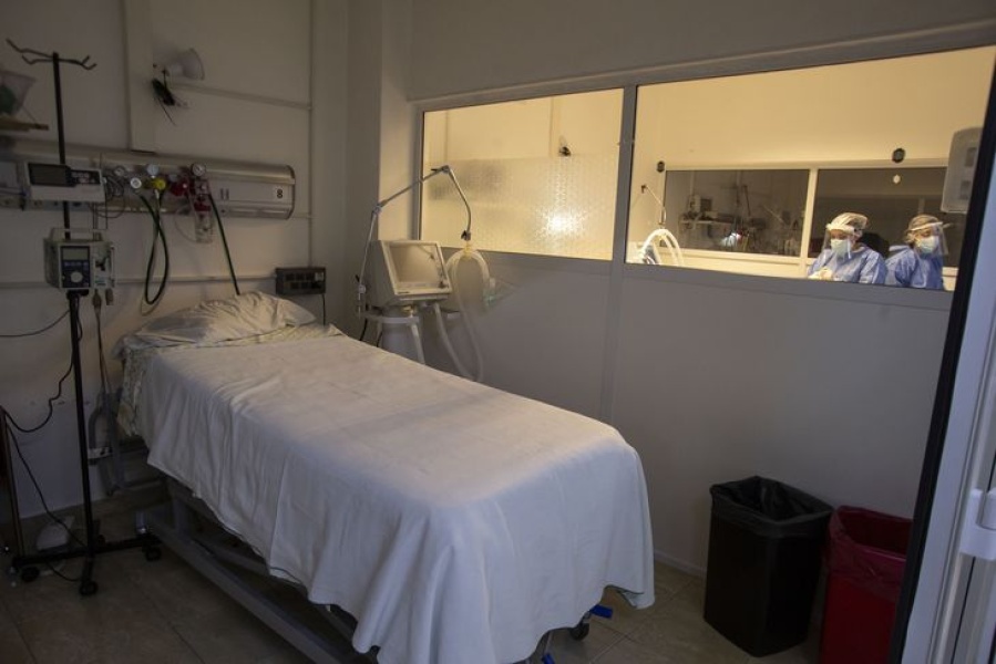 Se registraron 2.034 nuevos casos y 106 muertos por COVID-19 en las últimas 24 horas