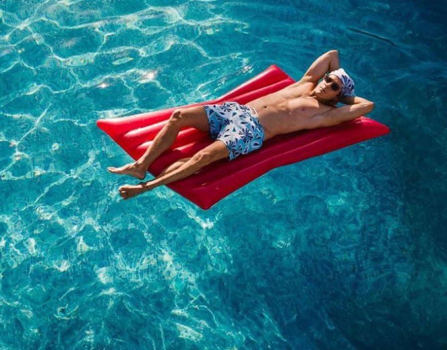 “Muy chill”: Gastón Dalmau festejó su cumpleaños de una forma muy particular y llamó la atención de sus seguidores