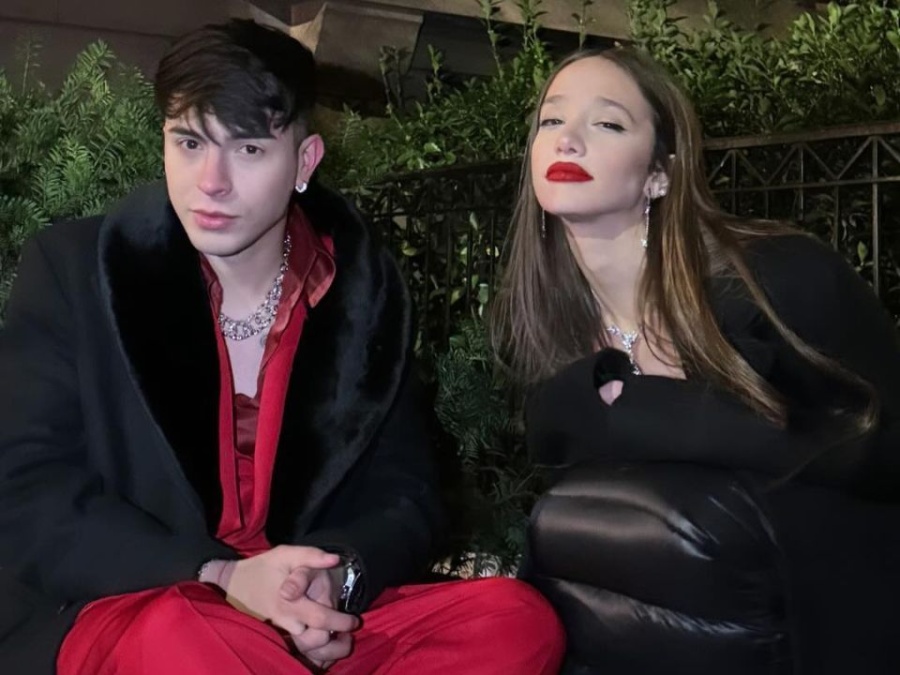 Ángela Torres y Rusherking mostraron cómo le hacen frente al frío de invierno con una foto íntima