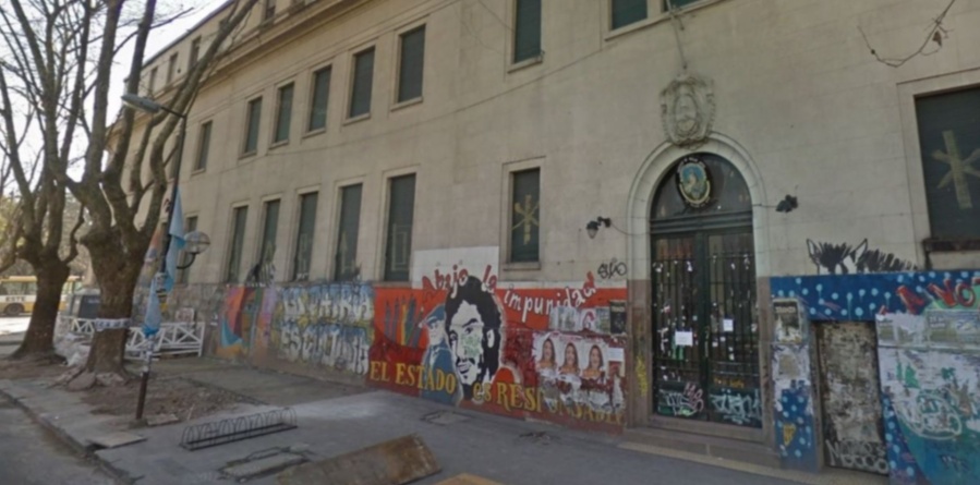 Falleció un reconocido profesor de la Facultad de Artes