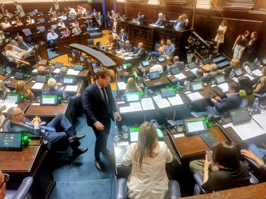 Kicillof ya tiene la aprobación en Diputados de la empresa farmacéutica con el apoyo de los ”libertarios dialoguistas”