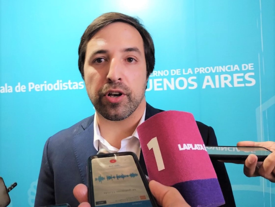 Kreplak: ”No quiero que haya profesionales que se pierdan de trabajar en los mejores Hospitales”