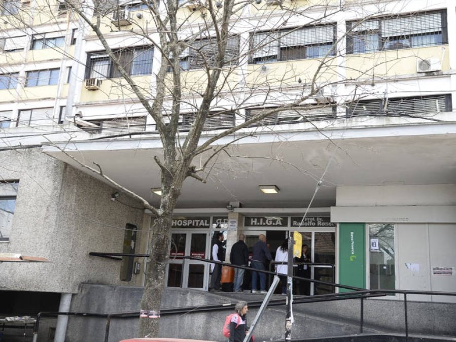 El Hospital Rossi de La Plata lanzó una campaña para dejar de fumar