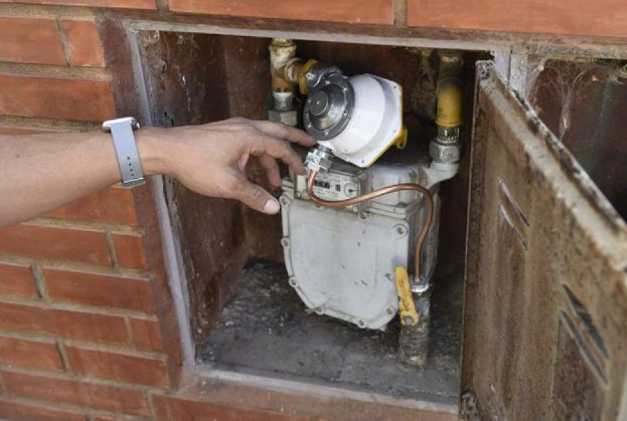 Un grupo de delincuentes robó cobre en Villa Elisa