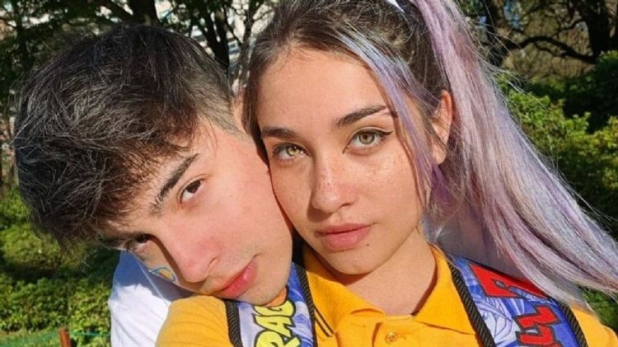 Rusherking volvió a seguir a María Becerra y en las redes lo mataron: ”Vuelve el perro arrepentido”