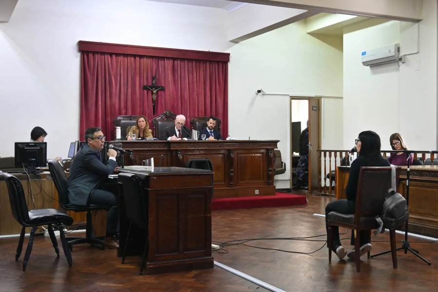 Comenzó el juicio por el femicidio de la ex policía Tamara Gómez Coronel en Melchor Romero