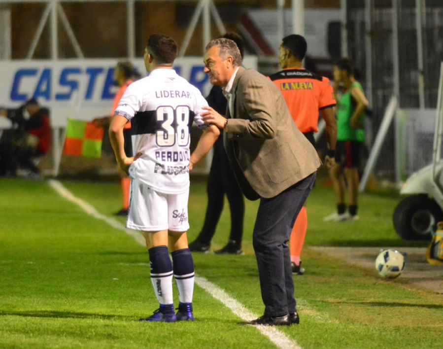 El calvario de un exjugador de Gimnasia