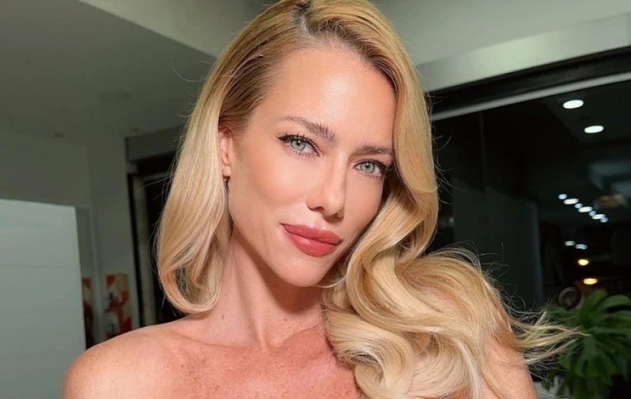 Nicole Neumann enseñó cómo vestirse canchera en los últimos días de calor