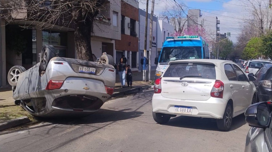 Una mujer resultó herida tras un choque múltiple en La Plata