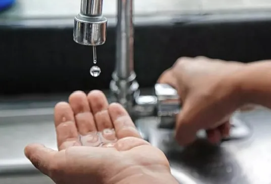 Tras la escasez en varios puntos de La Plata, ABSA llamó a extremar el cuidado de agua