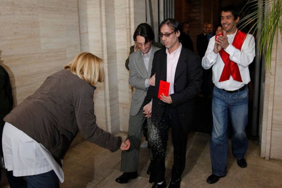 La odisea del primer platense gay que se casó: ”No podíamos decir nada”